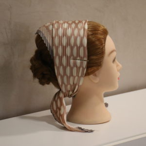 301 Plissee Rosa-Ivory