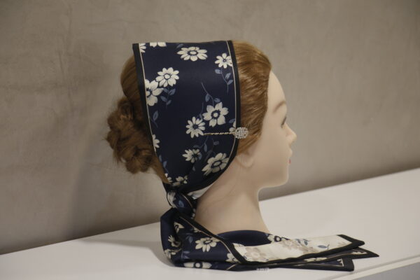 391 Marineblau