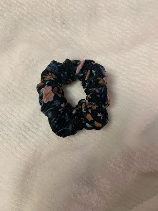 Scrunchies Geblümt
