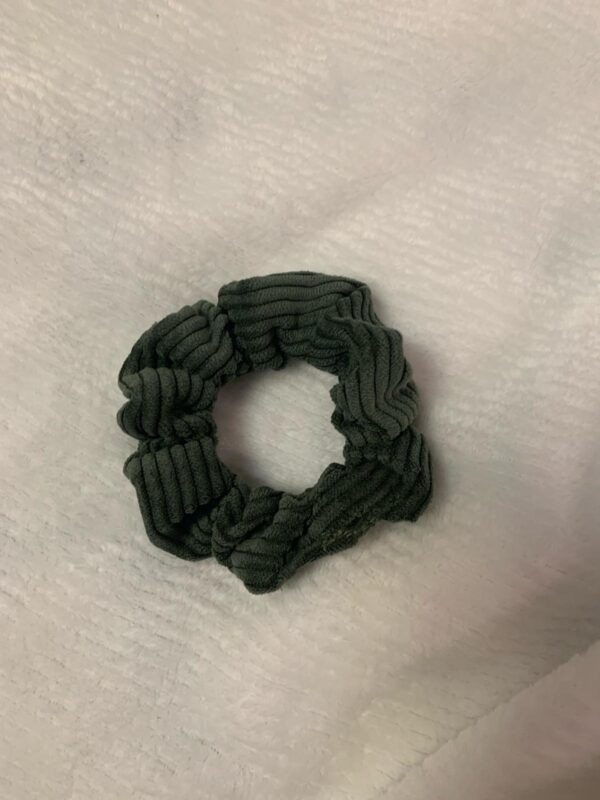 Scrunchies Tannengrün
