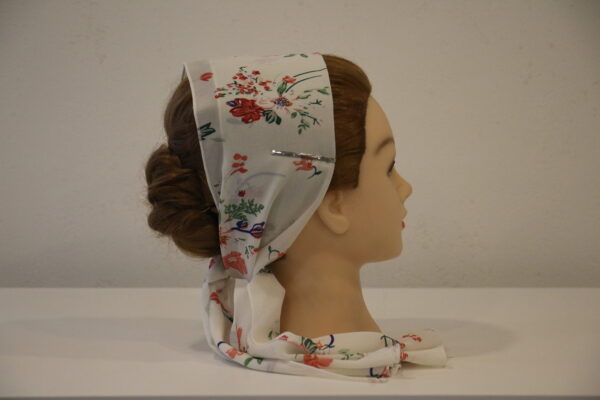 376 Ivory-Bunt