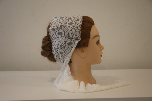 121 Ivory