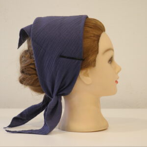 550 Musselin Blau Dreieckstuch