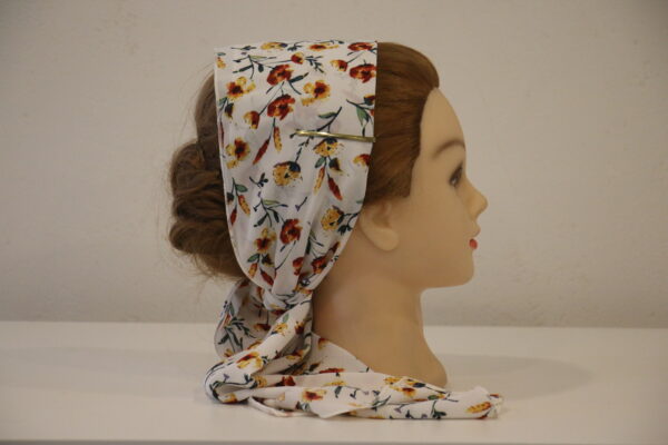 376 Ivory-Bunt