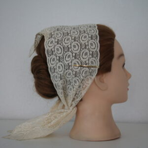 104 Spitzentuch Beige